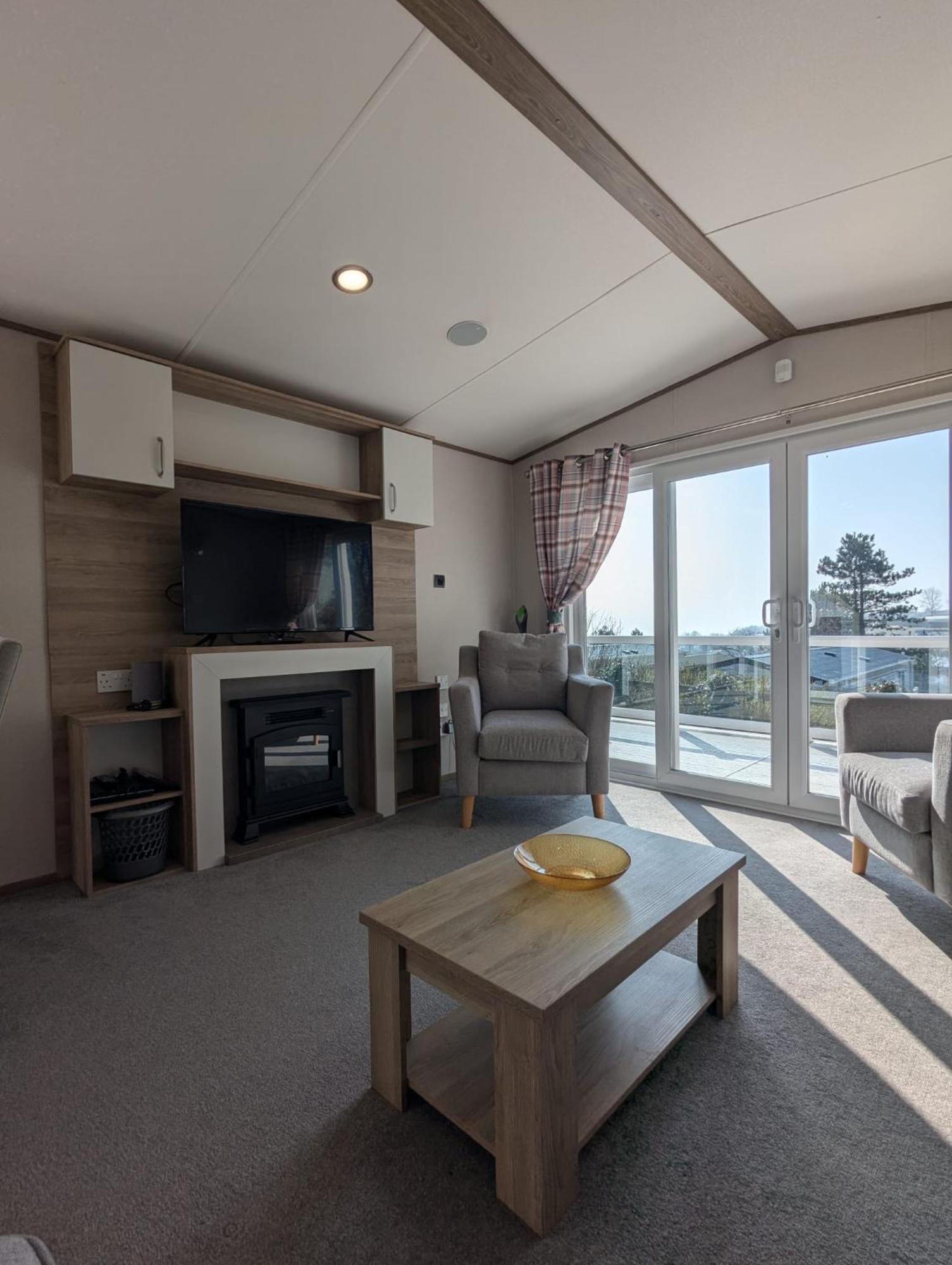 Devon Cliffs Holiday Park Exmouth Haven Beautiful Modern Spacious Holiday Home 15 Minutes Walk To Beach Exterior photo