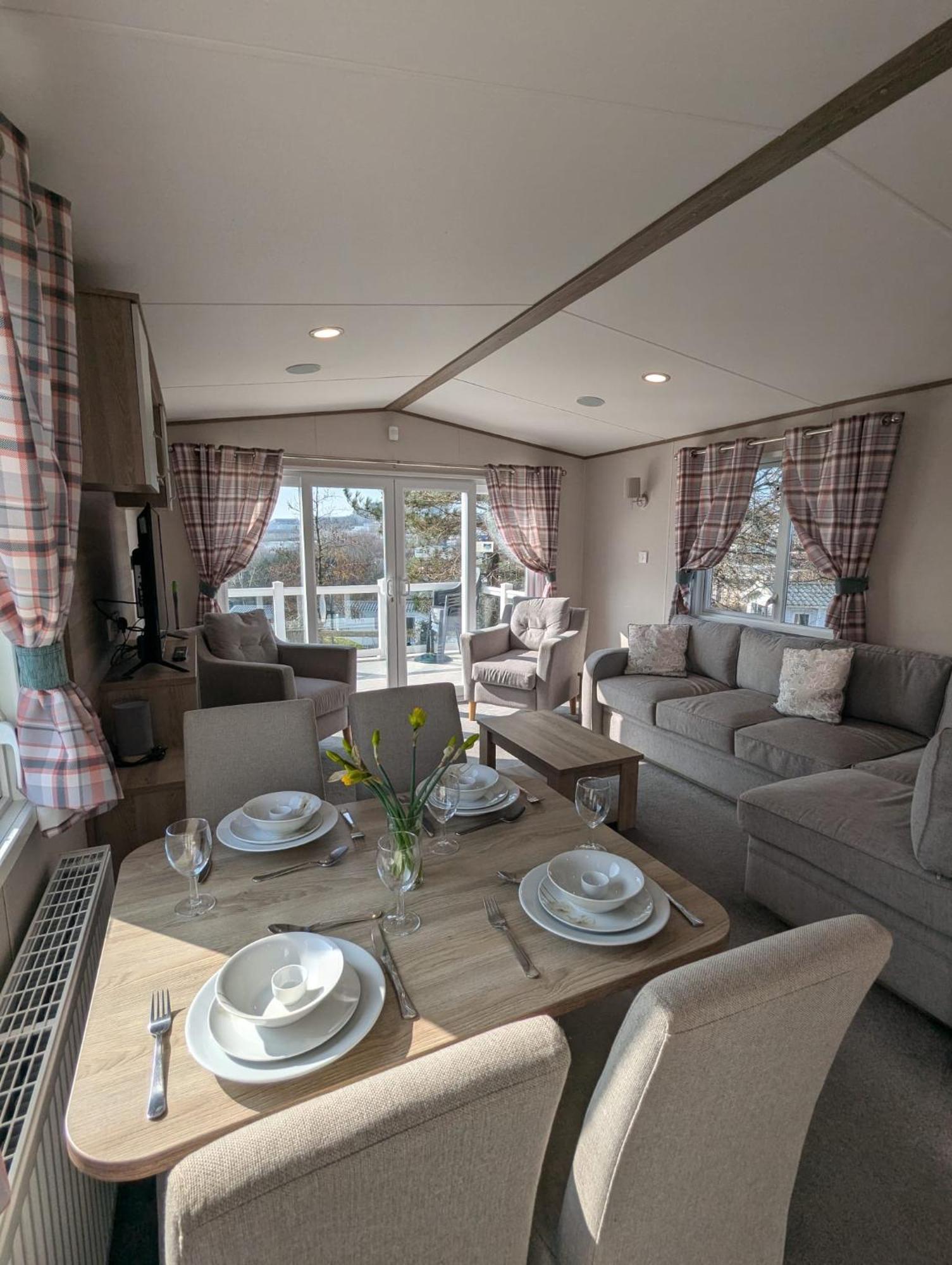 Devon Cliffs Holiday Park Exmouth Haven Beautiful Modern Spacious Holiday Home 15 Minutes Walk To Beach Exterior photo